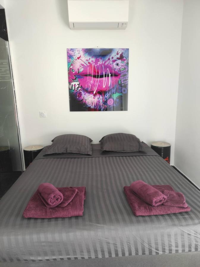 Magnificent 3 bedrooms Rooftop condo Antibes Buitenkant foto