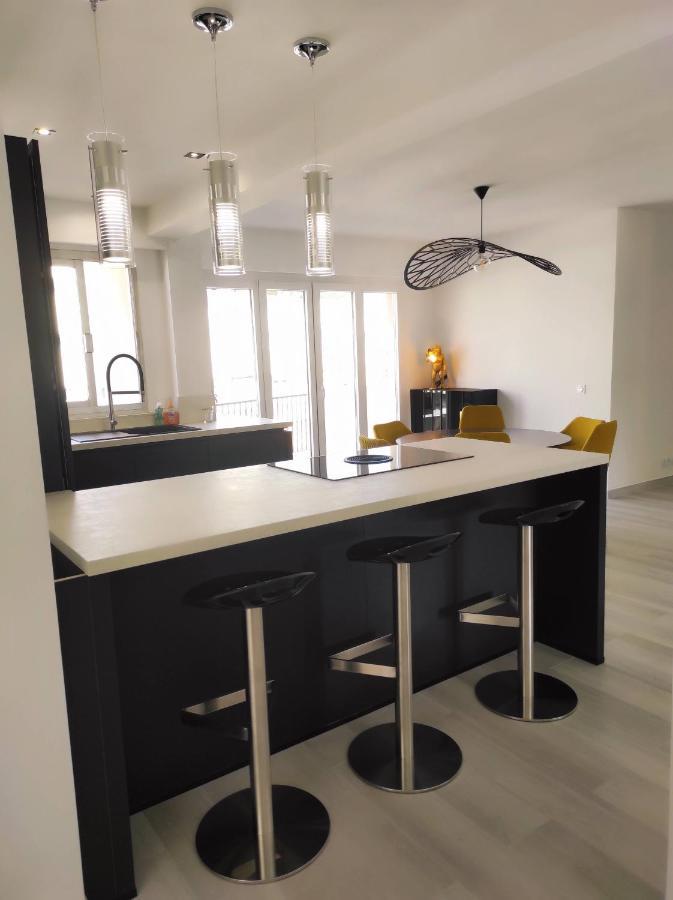 Magnificent 3 bedrooms Rooftop condo Antibes Buitenkant foto